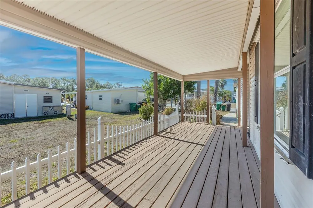 2100 Kings Hwy, Port Charlotte, FL 33980