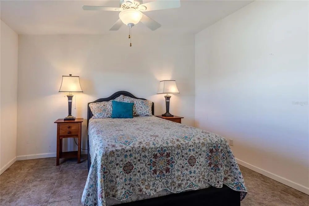 2100 Kings Hwy, Port Charlotte, FL 33980