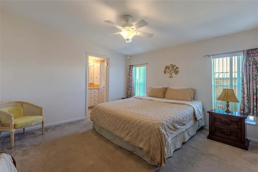2100 Kings Hwy, Port Charlotte, FL 33980