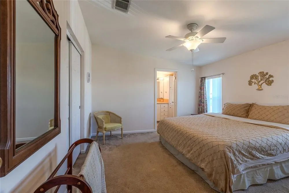 2100 Kings Hwy, Port Charlotte, FL 33980