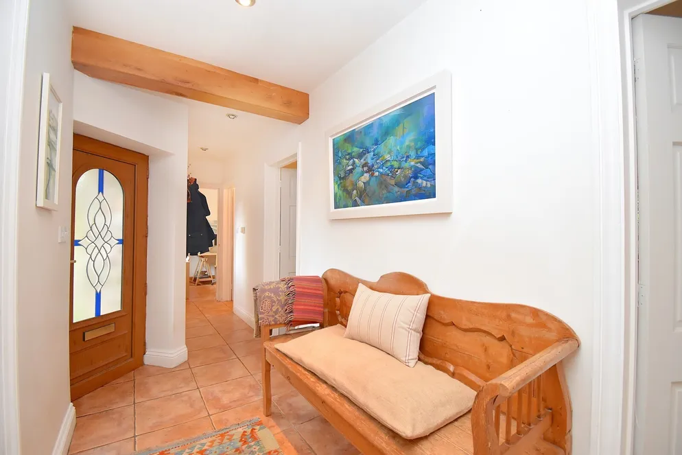 Property carousel item 4