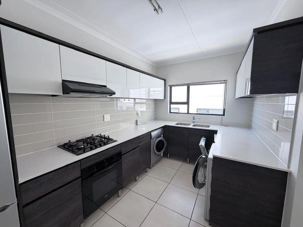 South Africa, Gauteng, Greenstone Hill, Stone Close, 10