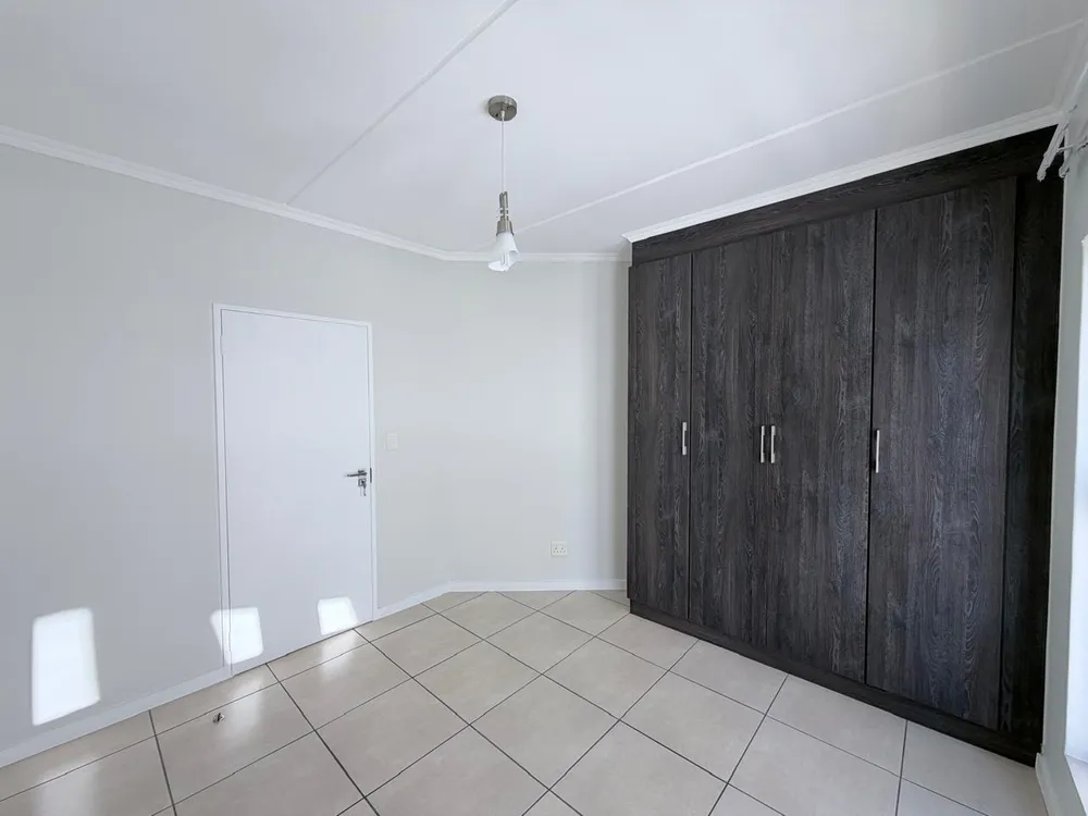 South Africa, Gauteng, Greenstone Hill, Stone Close, 10