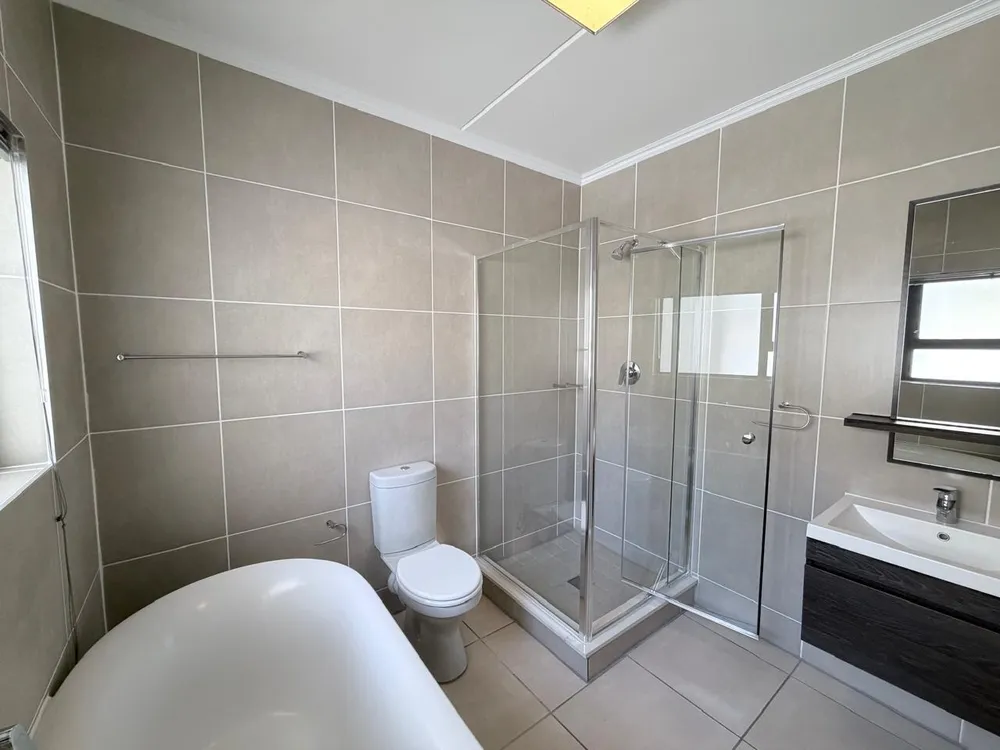 South Africa, Gauteng, Greenstone Hill, Stone Close, 10