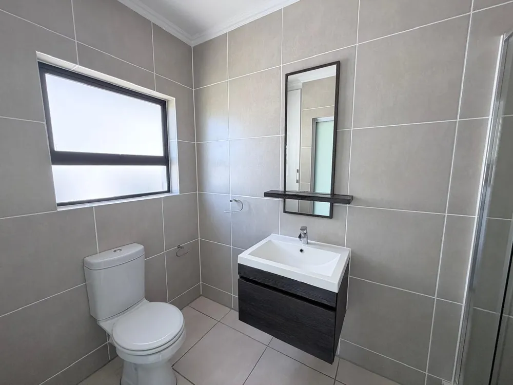 South Africa, Gauteng, Greenstone Hill, Stone Close, 10