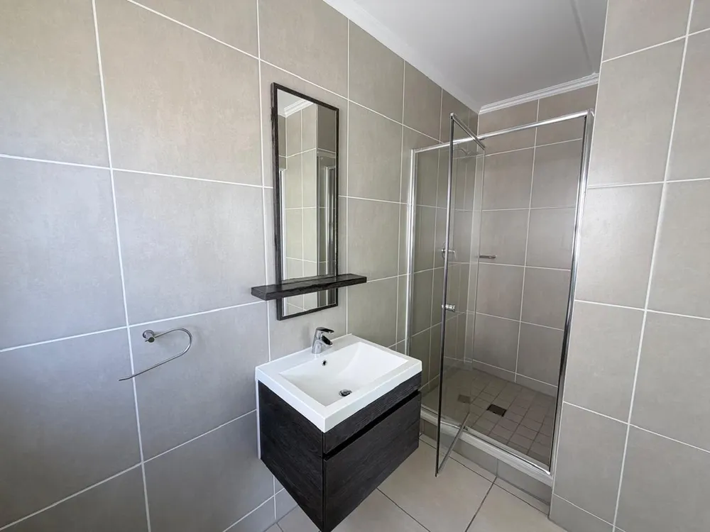 South Africa, Gauteng, Greenstone Hill, Stone Close, 10