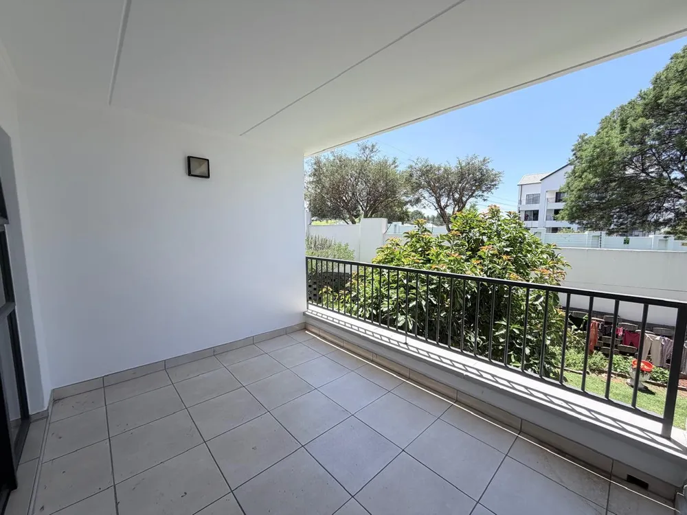South Africa, Gauteng, Greenstone Hill, Stone Close, 10