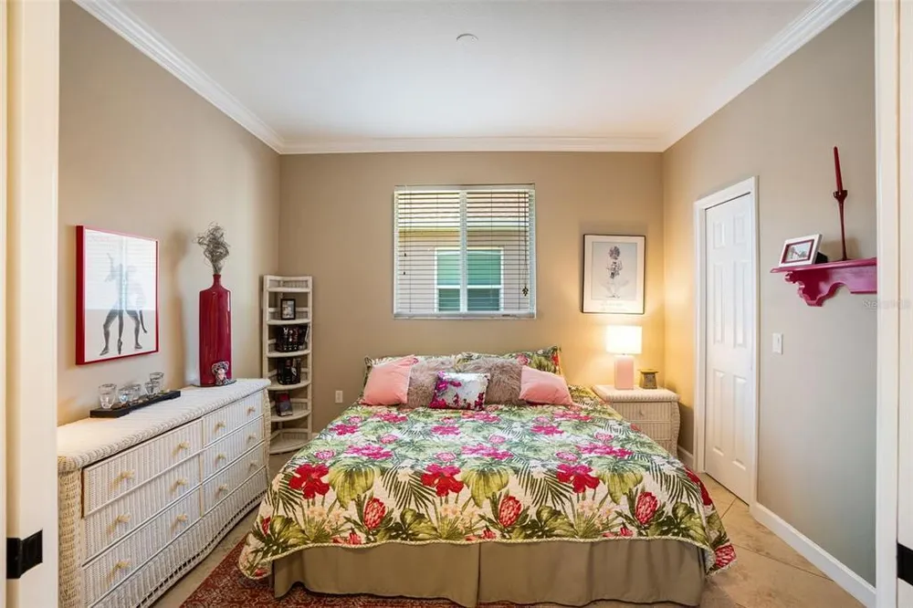 2890 Ashton Rd, Sarasota, FL 34231