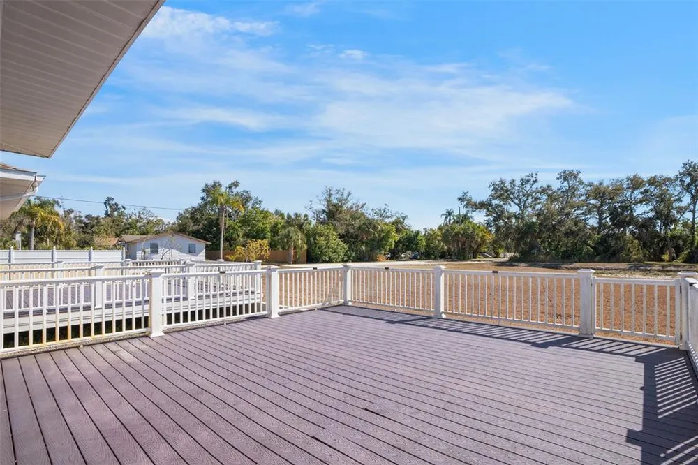 2890 Ashton Rd, Sarasota, FL 34231