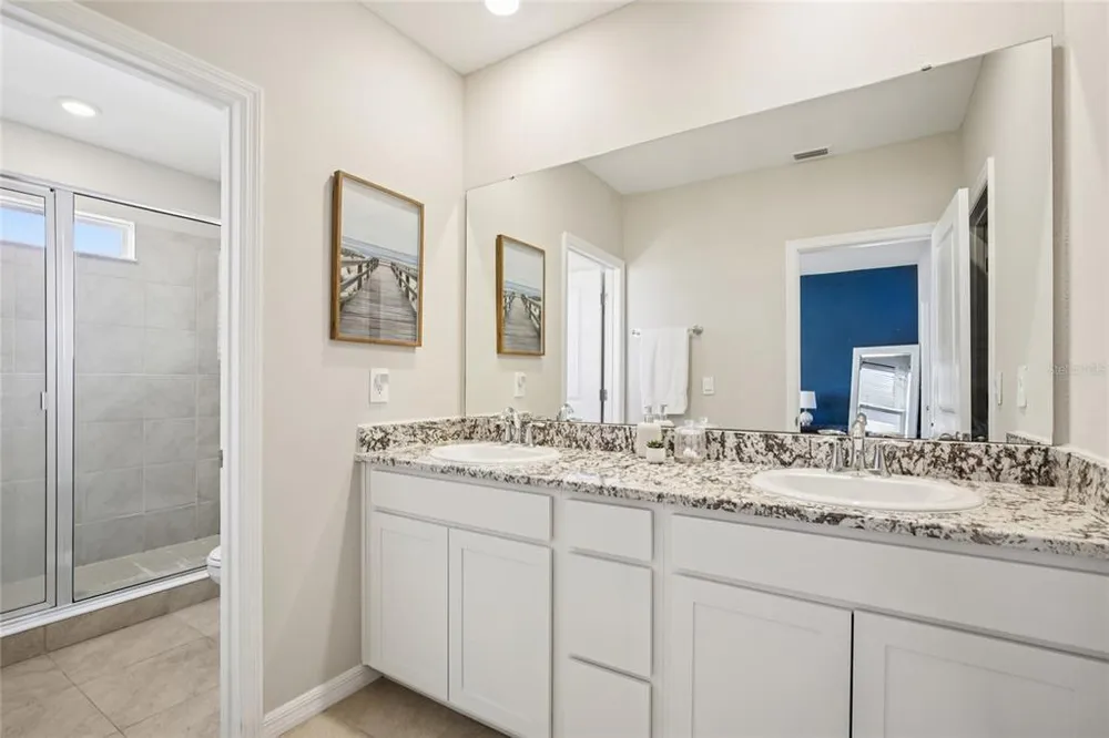 2813 Midnight Pearl Dr, Sarasota, FL 34240