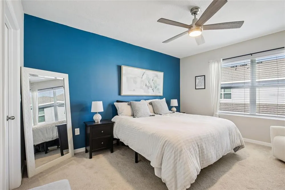 2813 Midnight Pearl Dr, Sarasota, FL 34240