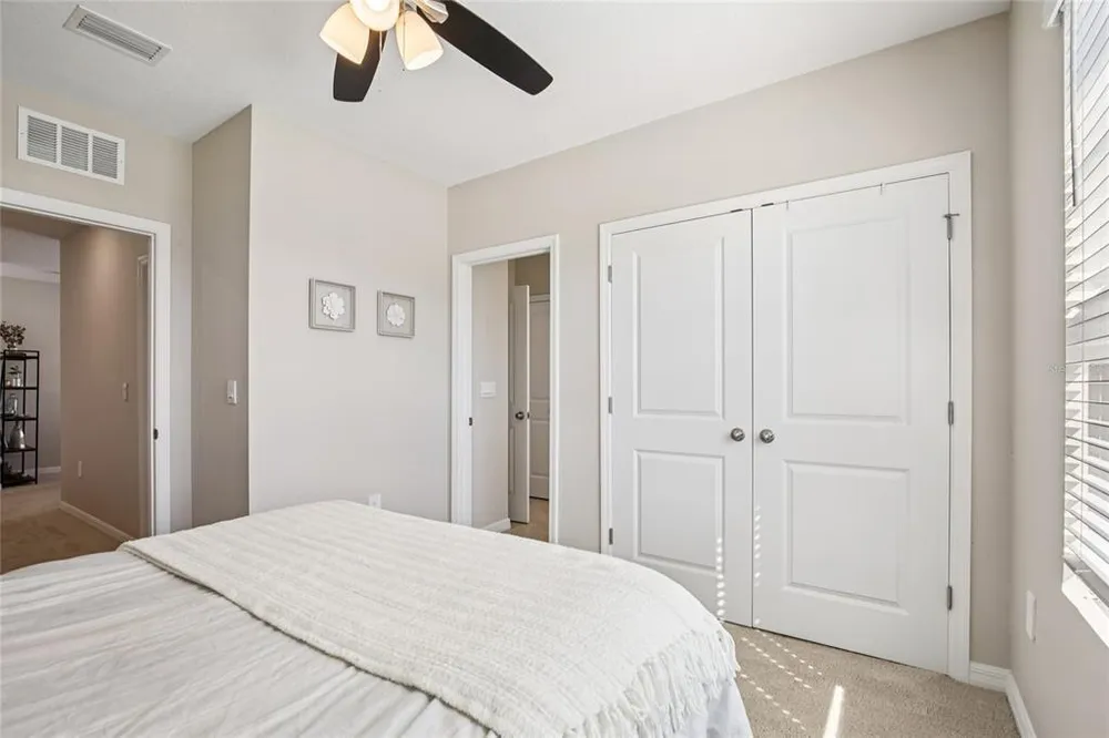 2813 Midnight Pearl Dr, Sarasota, FL 34240