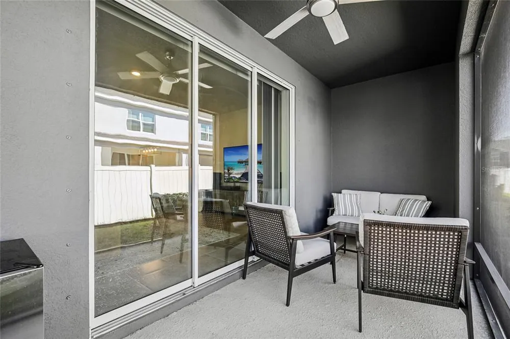 2813 Midnight Pearl Dr, Sarasota, FL 34240