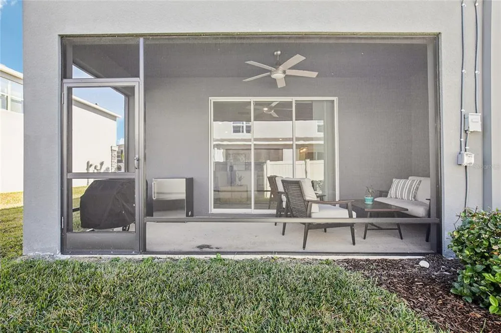 2813 Midnight Pearl Dr, Sarasota, FL 34240