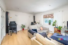 1 Fallowfields Drive, North Finchley
