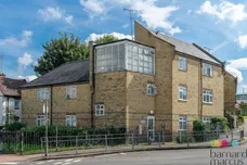 1 Fallowfields Drive, North Finchley