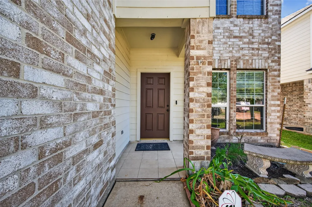18439 Alemarble Oak St, Cypress, TX 77429