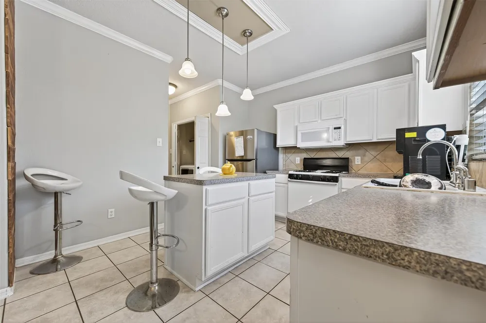 18439 Alemarble Oak St, Cypress, TX 77429