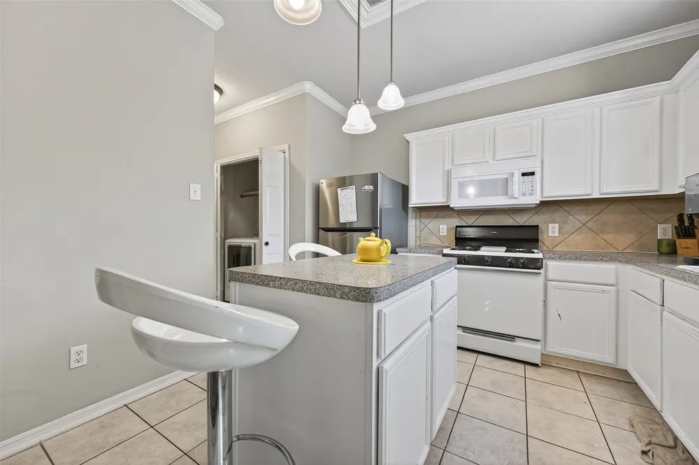 18439 Alemarble Oak St, Cypress, TX 77429