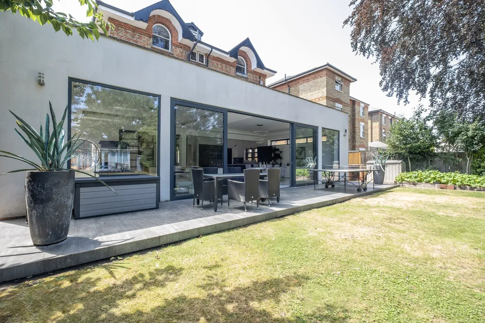 Stanley Road, Teddington, TW11
