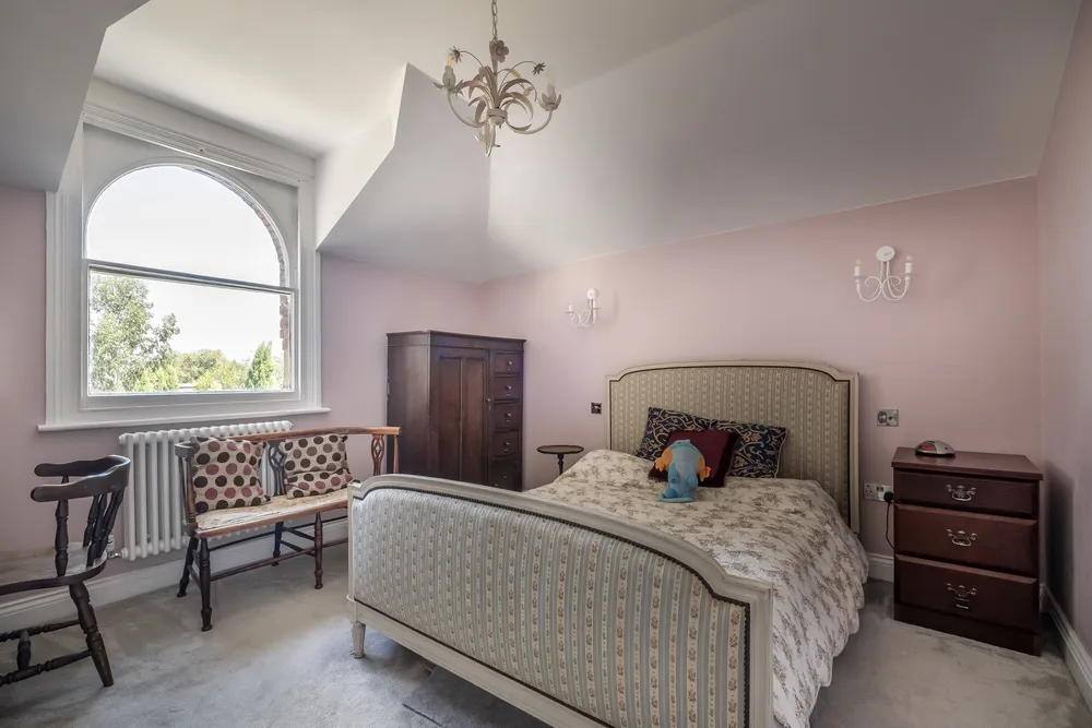 Stanley Road, Teddington, TW11
