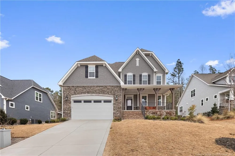 127 Plantation Dr, Southern Pines, NC 28387