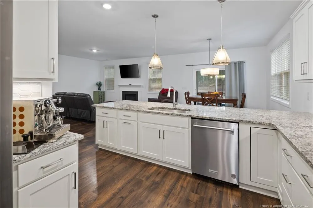 127 Plantation Dr, Southern Pines, NC 28387