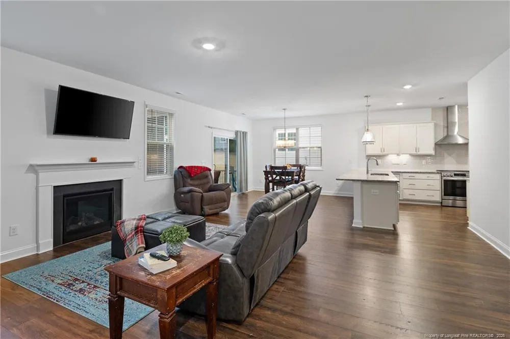 127 Plantation Dr, Southern Pines, NC 28387