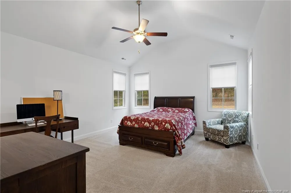 127 Plantation Dr, Southern Pines, NC 28387