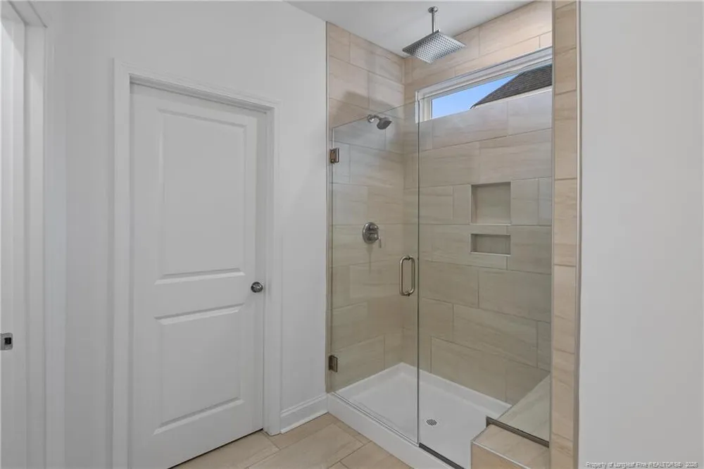 127 Plantation Dr, Southern Pines, NC 28387