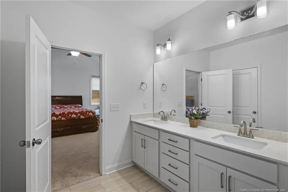 127 Plantation Dr, Southern Pines, NC 28387