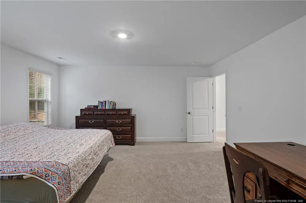 127 Plantation Dr, Southern Pines, NC 28387