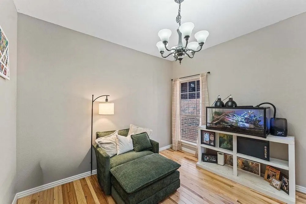 6 Burns Circle, Bella Vista, AR 72714