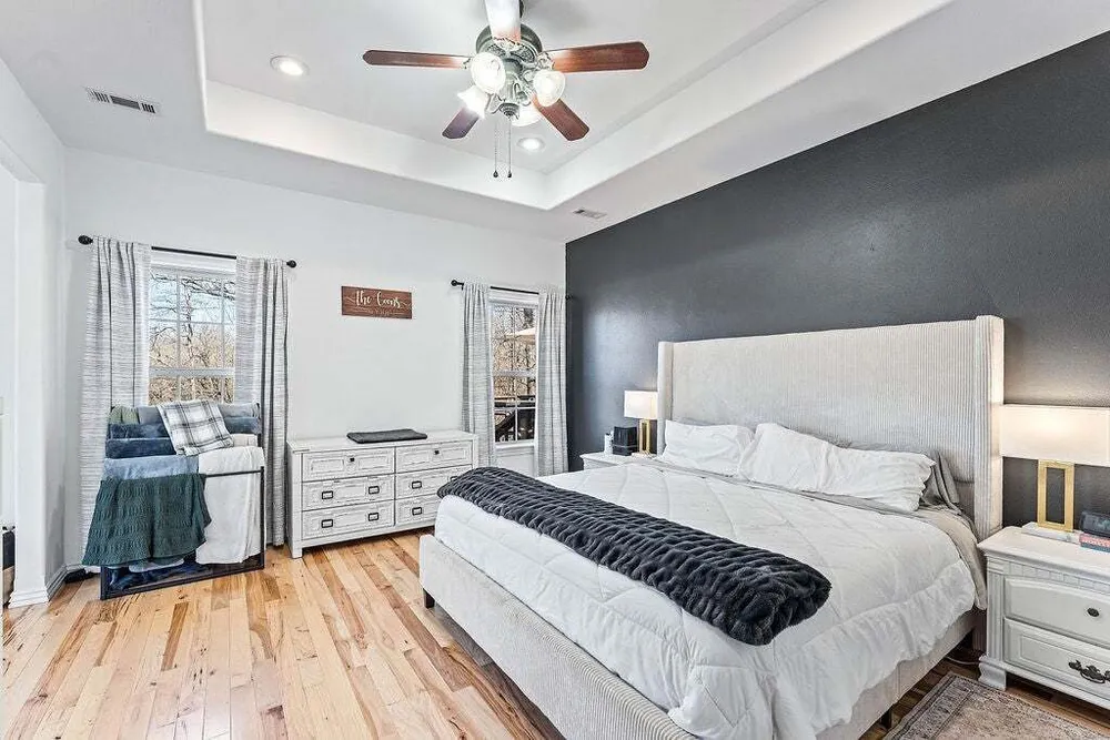 6 Burns Circle, Bella Vista, AR 72714