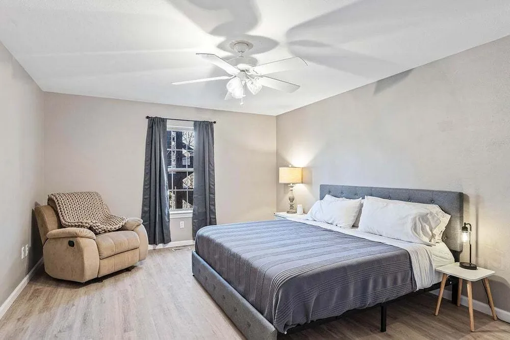 6 Burns Circle, Bella Vista, AR 72714