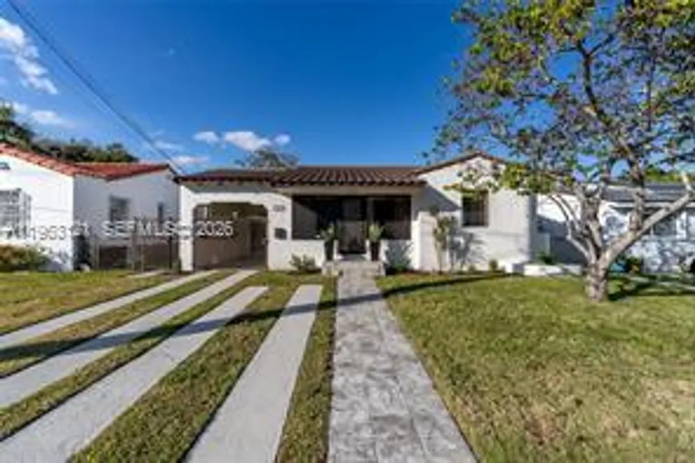 1631 SW 21st St, Miami, FL 33145