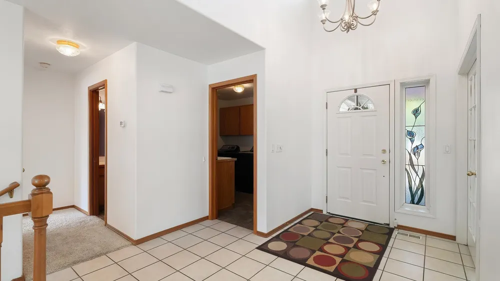 1220 E Brierwood Dr, Spokane, WA 99218