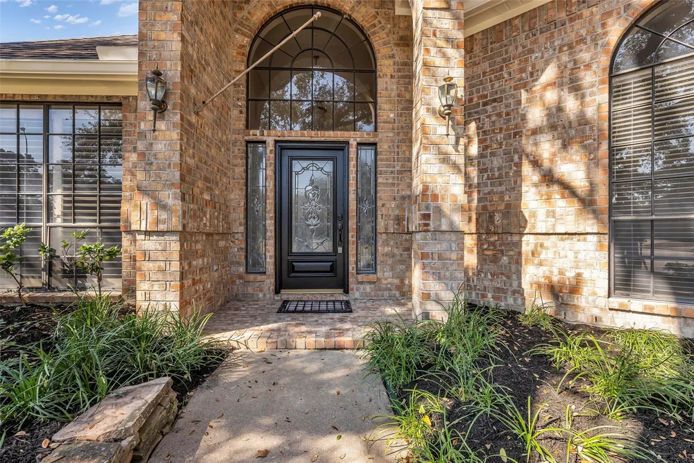 3102 Mountain Oak Ct, Houston, TX 77068