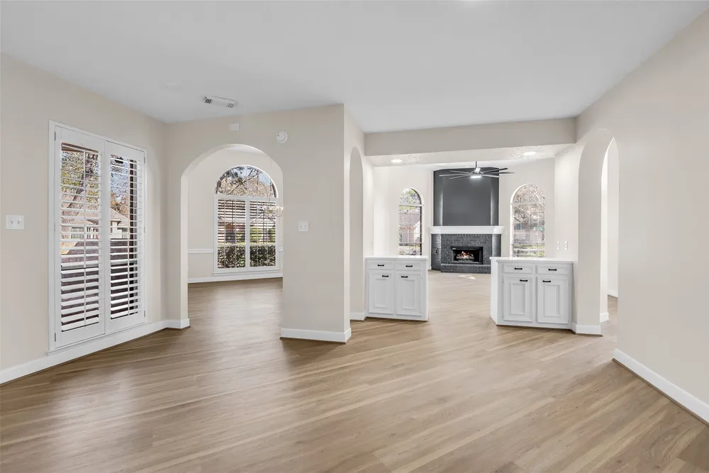 3102 Mountain Oak Ct, Houston, TX 77068