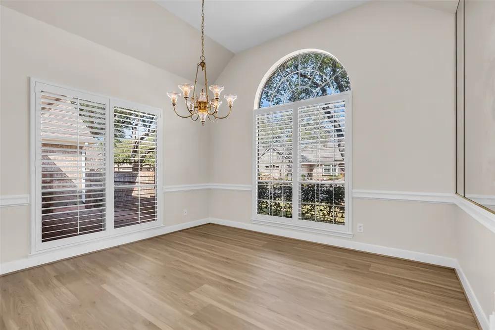3102 Mountain Oak Ct, Houston, TX 77068