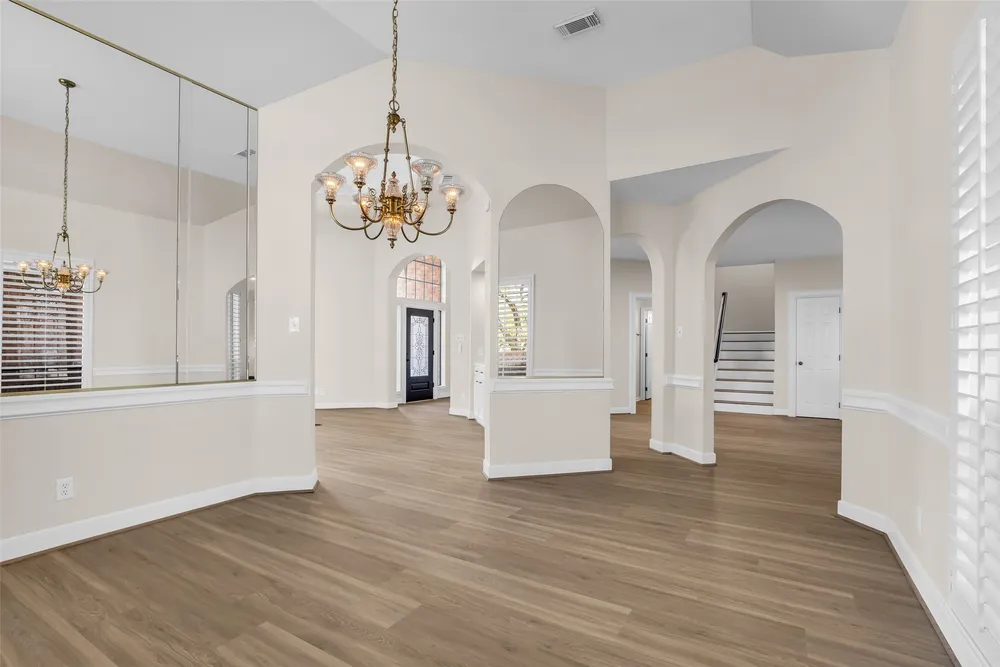 3102 Mountain Oak Ct, Houston, TX 77068