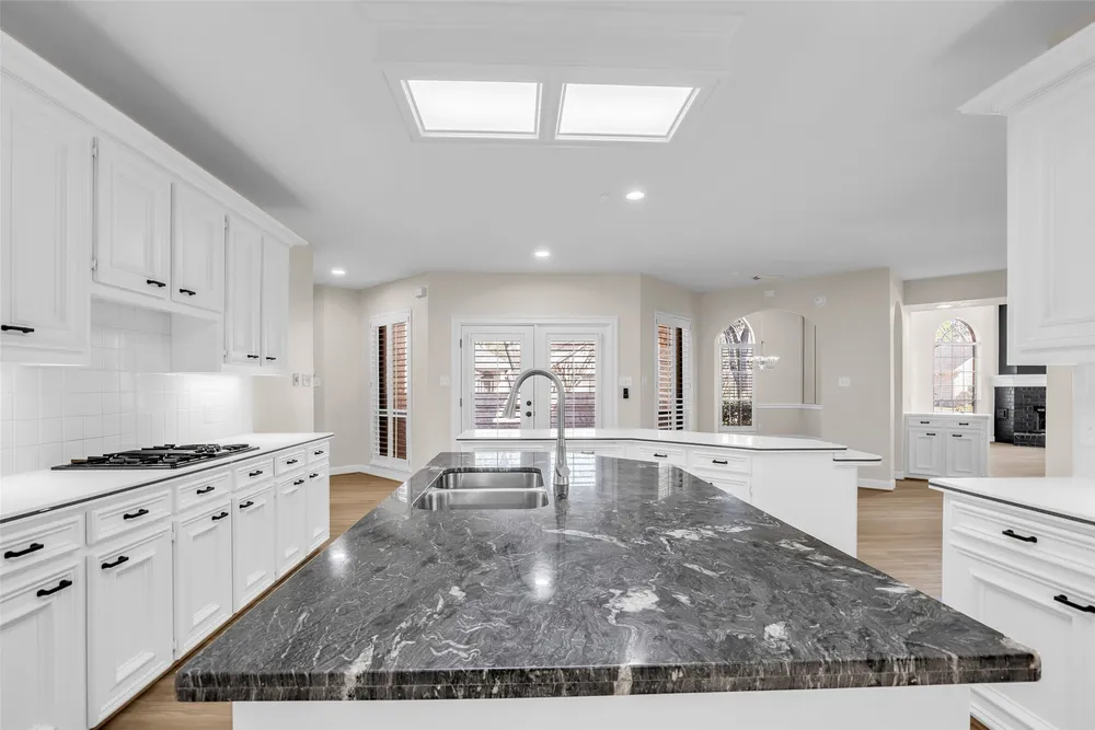 3102 Mountain Oak Ct, Houston, TX 77068