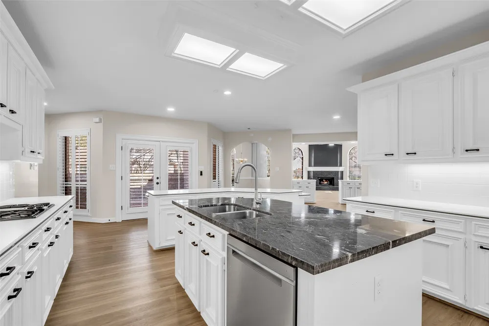 3102 Mountain Oak Ct, Houston, TX 77068