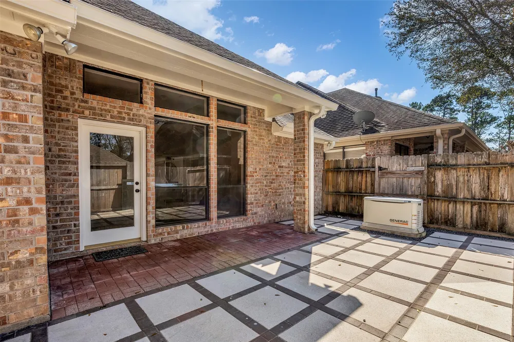 3102 Mountain Oak Ct, Houston, TX 77068