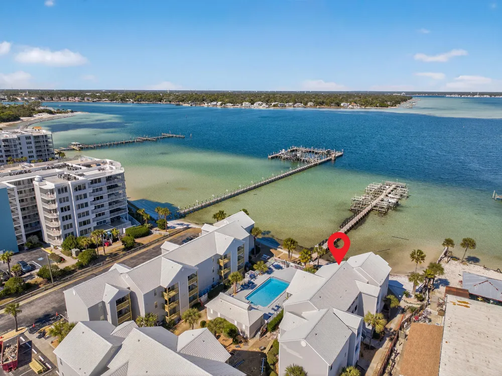 1330 Miracle Strip Pkwy SE, Fort Walton Beach, FL 32548