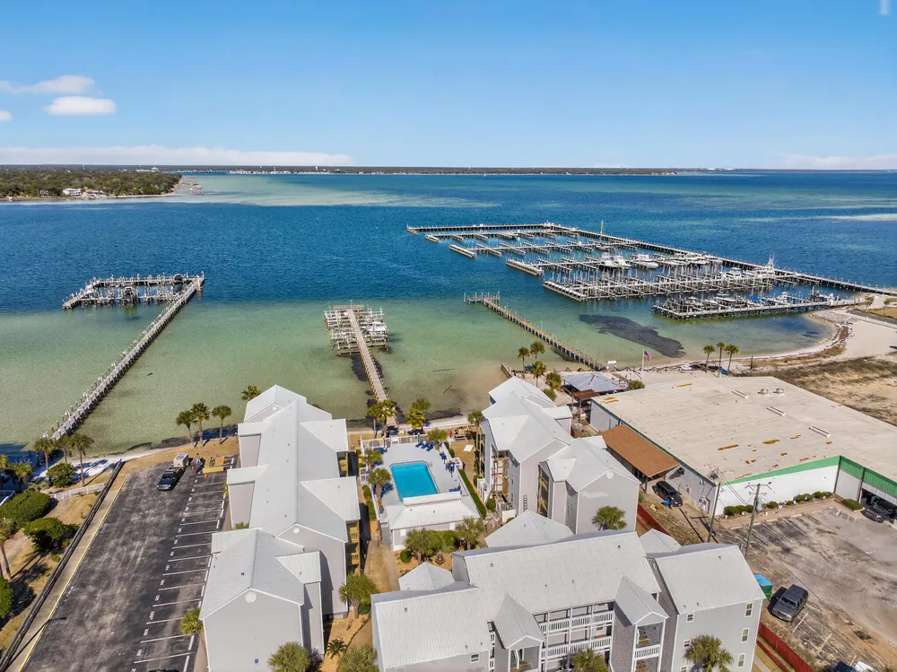 1330 Miracle Strip Pkwy SE, Fort Walton Beach, FL 32548