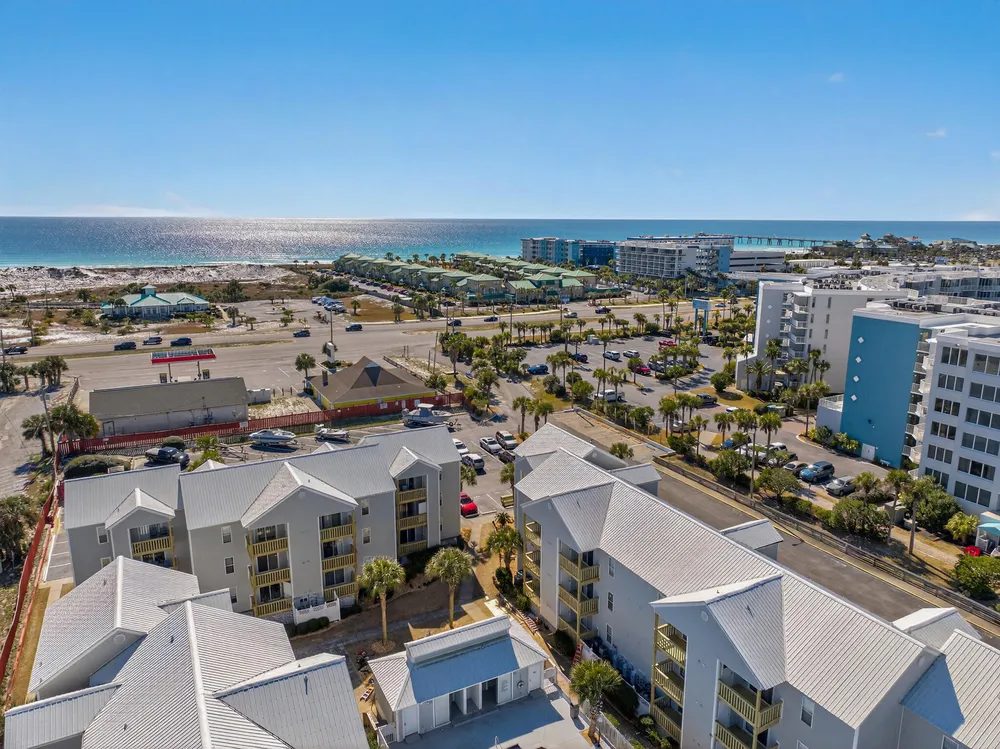 1330 Miracle Strip Pkwy SE, Fort Walton Beach, FL 32548