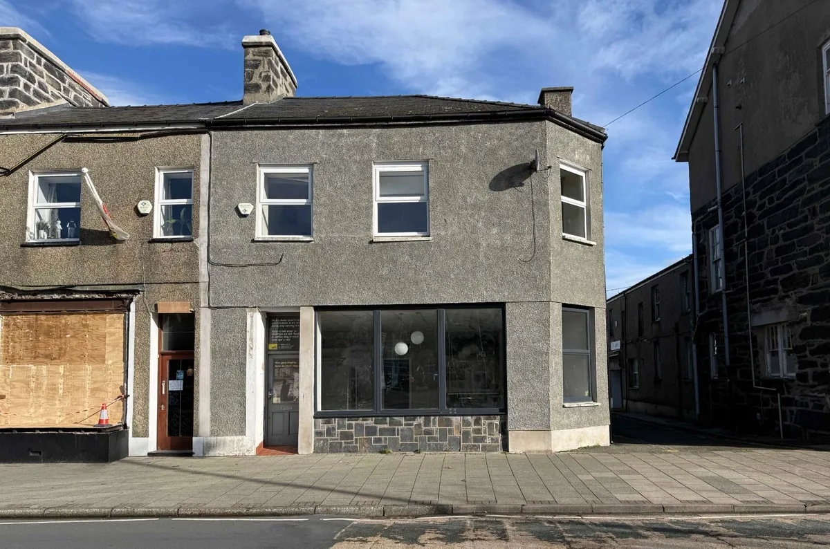 High Street, Porthmadog, Gwynedd, LL49