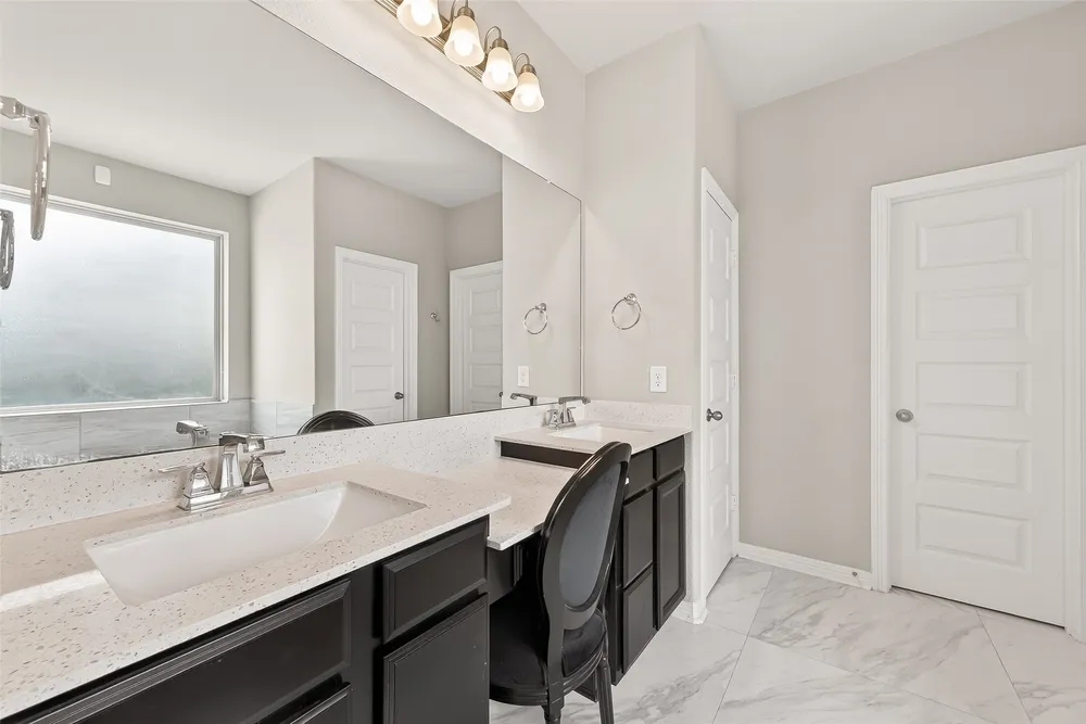 2551 Artichoke Park Dr, Richmond, TX 77406