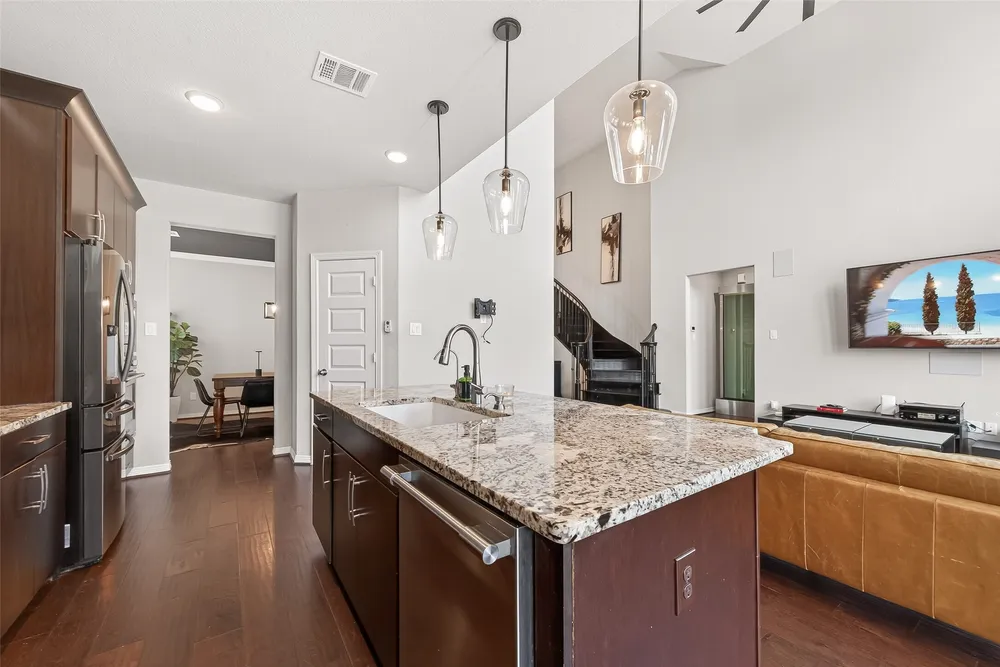 2551 Artichoke Park Dr, Richmond, TX 77406